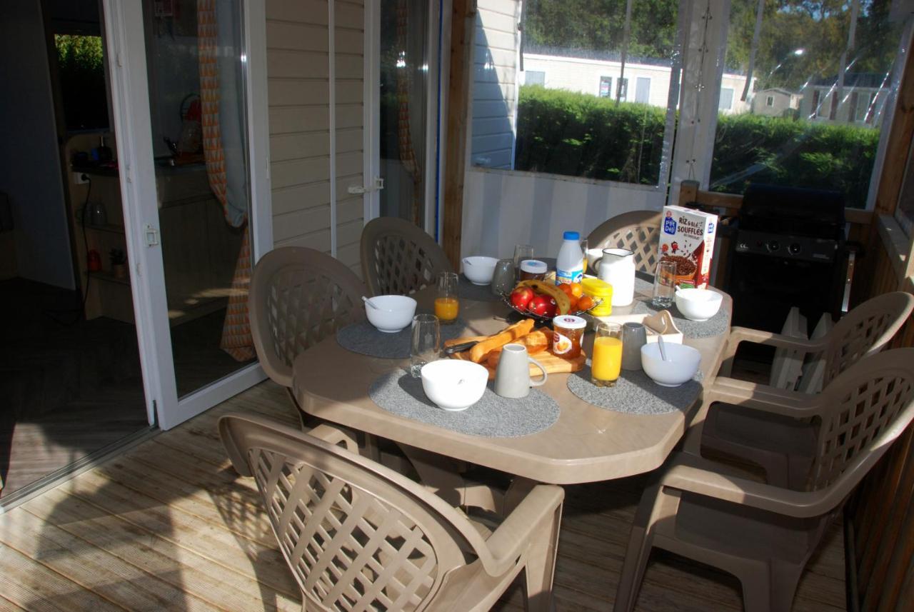 Mobilhome 2Ch Climatise-Terrasse Fermee-4 Velos-Camping 4 Etoiles Les Charmettes Les Mathes Eksteriør billede