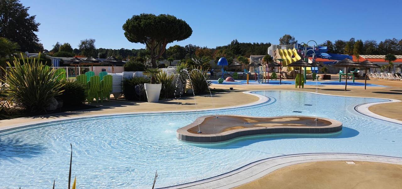 Mobilhome 2Ch Climatise-Terrasse Fermee-4 Velos-Camping 4 Etoiles Les Charmettes Les Mathes Eksteriør billede