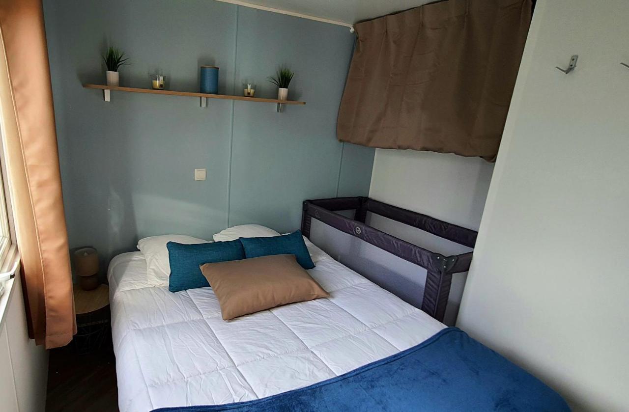 Mobilhome 2Ch Climatise-Terrasse Fermee-4 Velos-Camping 4 Etoiles Les Charmettes Les Mathes Eksteriør billede