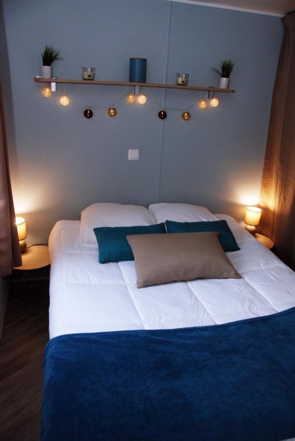 Mobilhome 2Ch Climatise-Terrasse Fermee-4 Velos-Camping 4 Etoiles Les Charmettes Les Mathes Eksteriør billede