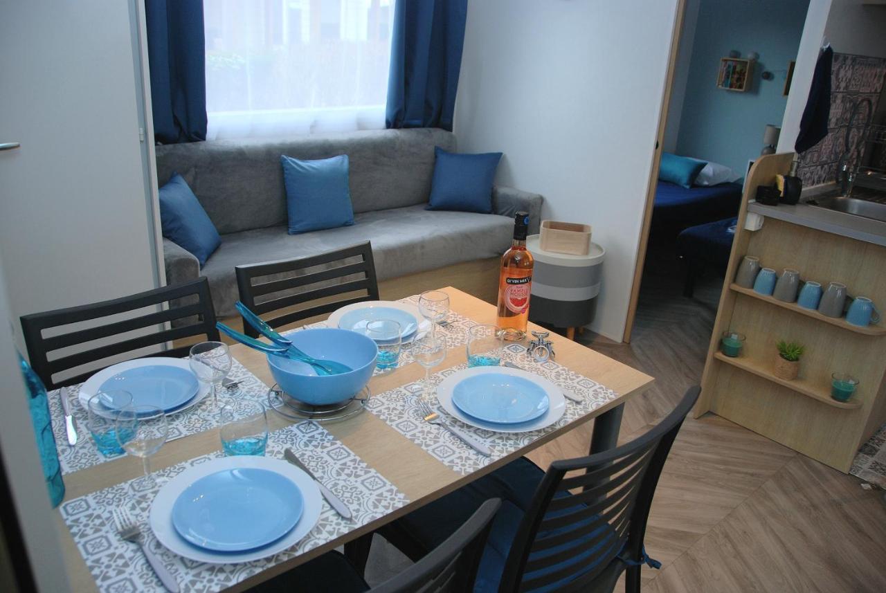 Mobilhome 2Ch Climatise-Terrasse Fermee-4 Velos-Camping 4 Etoiles Les Charmettes Les Mathes Eksteriør billede